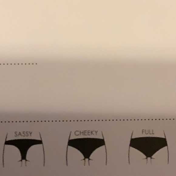 Lisa Blue TEMPLE DANCER Sweetheart Bandeau 1pc - Black (#36) - Picture 9 of 11